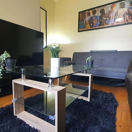 카디프 Free Netflix, Large House, Great Price 아파트 외부 사진